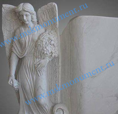 статуя плачущего ангела