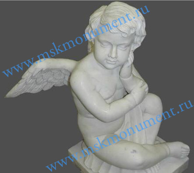 статуи ангелов из мрамора